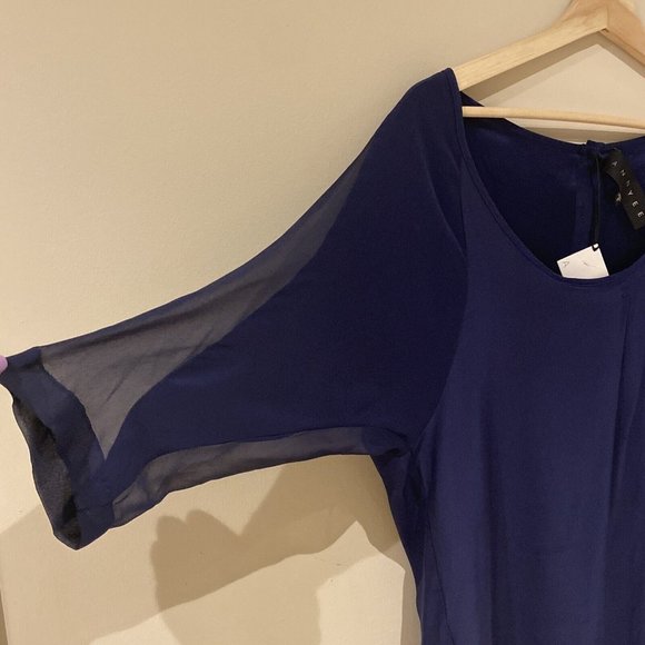 Annyee Navy Blue 100% Silk Blouse Tunic Back Buttons Size S/M - Picture 2 of 11